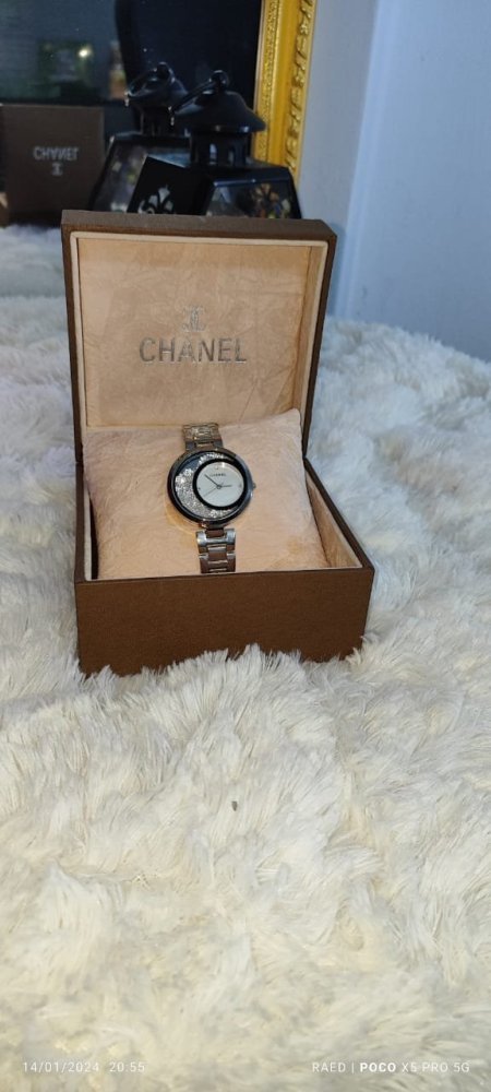 ساعة CHANEL